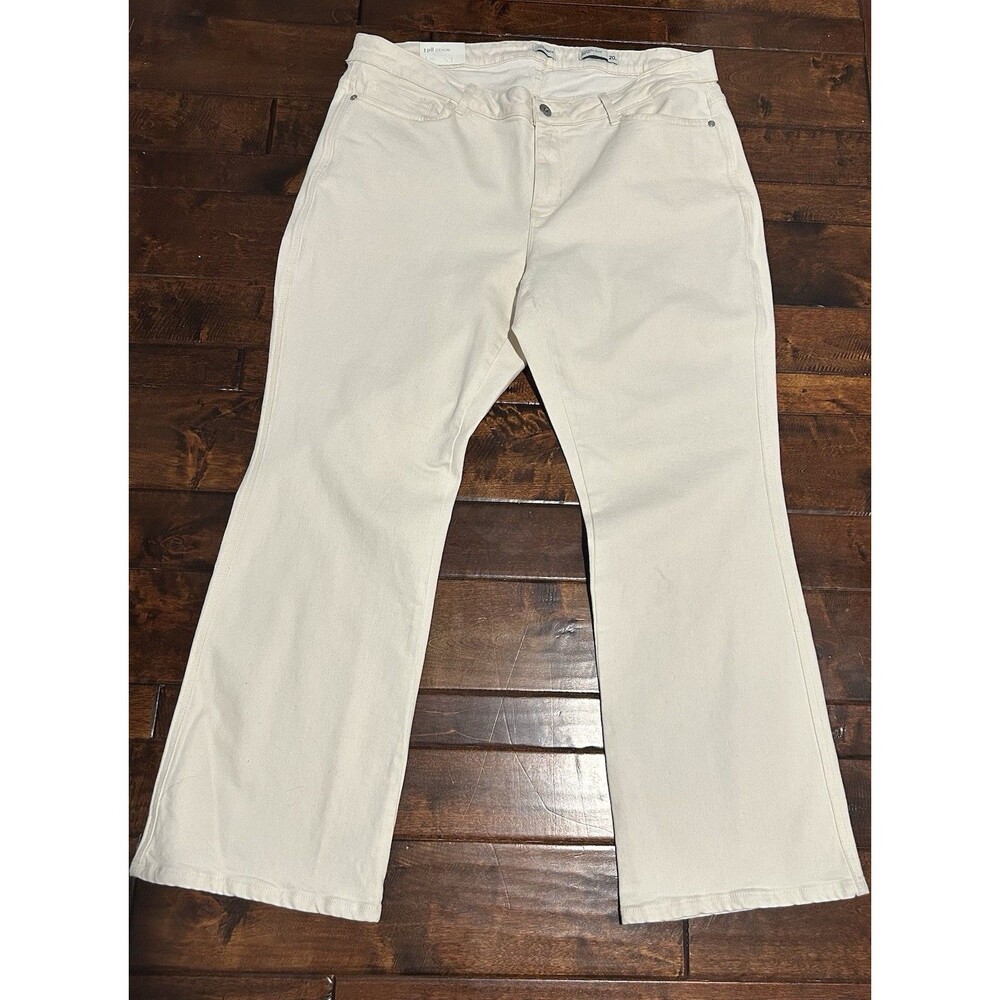 J. Jill Modern Slim BootCut White Denim NWT / Women’s 20